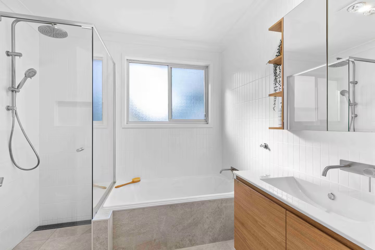 Huskisson Holiday House Cleaner